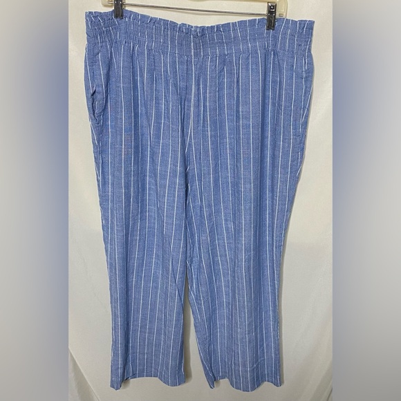 Jones & Co Capri/ Cropped Pants - Picture 1 of 5